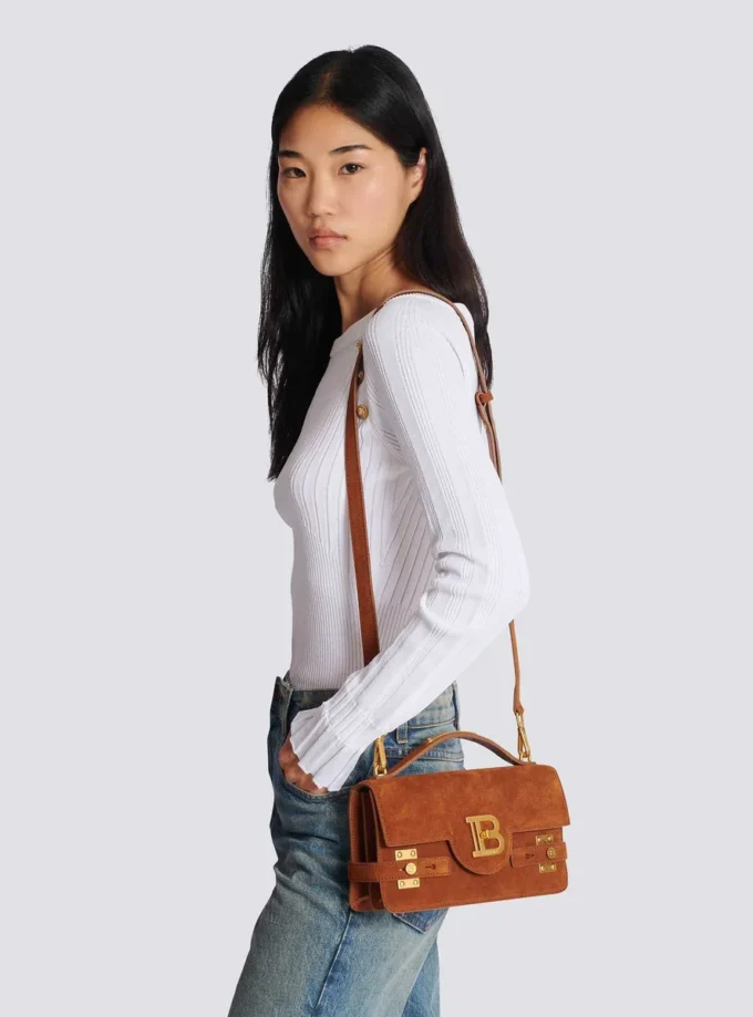 Suede B-Buzz Shoulder 24-väska Suede B-Buzz Shoulder 24-väska