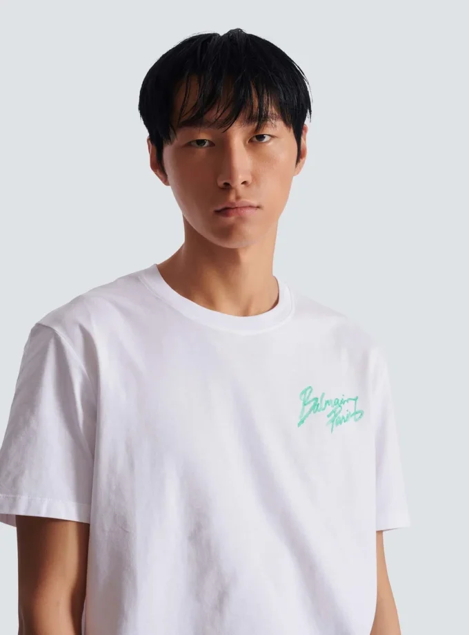 T-shirt med Balmain Paris Brush-tryck T-shirt med Balmain Paris Brush-tryck