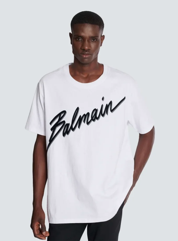 T-shirt med flockat Balmain Letter-logo T-shirt med flockat Balmain Letter-logo