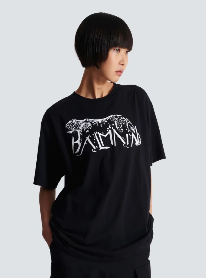 T-shirt med leopardmönster T-shirt med leopardmönster