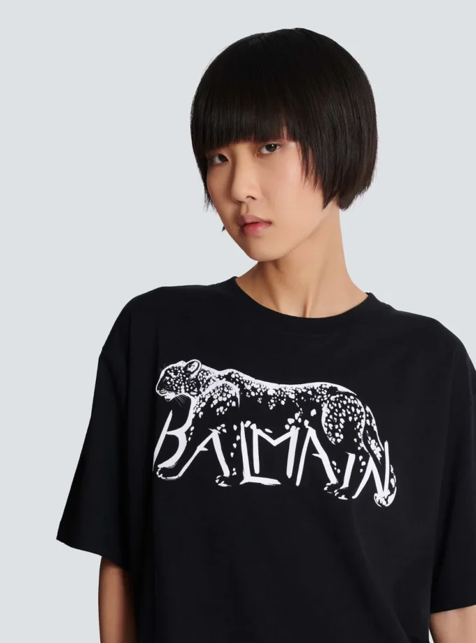 T-shirt med leopardmönster T-shirt med leopardmönster