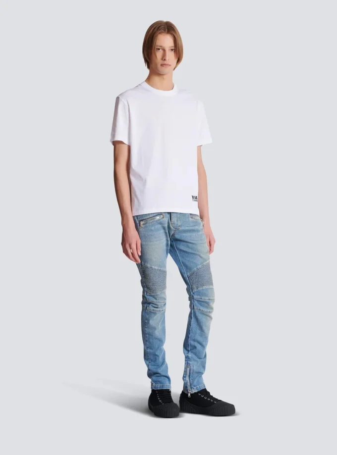 T-shirt med liten Balmain-stämpel T-shirt med liten Balmain-stämpel
