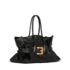 XL Anthem-väska i kalvskinn med präglat krokodilmönster XL Anthem-väska i kalvskinn med präglat krokodilmönster